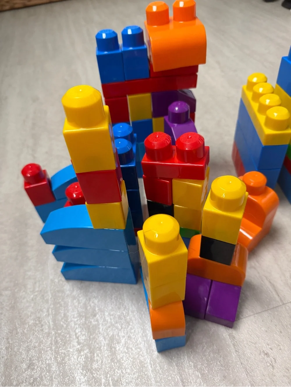 Mega Bloks First Builders Big Building Bag with blocks - 80 Piece Kids Block Set